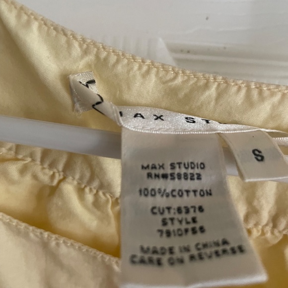 Adorable dress - Picture 5 of 6